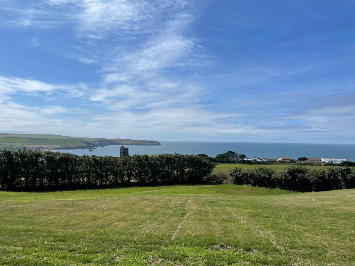 The Downs, Thurlestone, South Devon, Close To Several Beaches Apartment Kingsbridge  Exterior photo